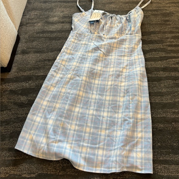 Brandy Melville Dresses & Skirts - Brandy Melville never worn dress